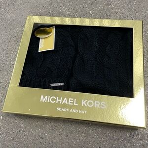 NWT $98 Michael Kors Luxurious Black Hat and Scarf Set